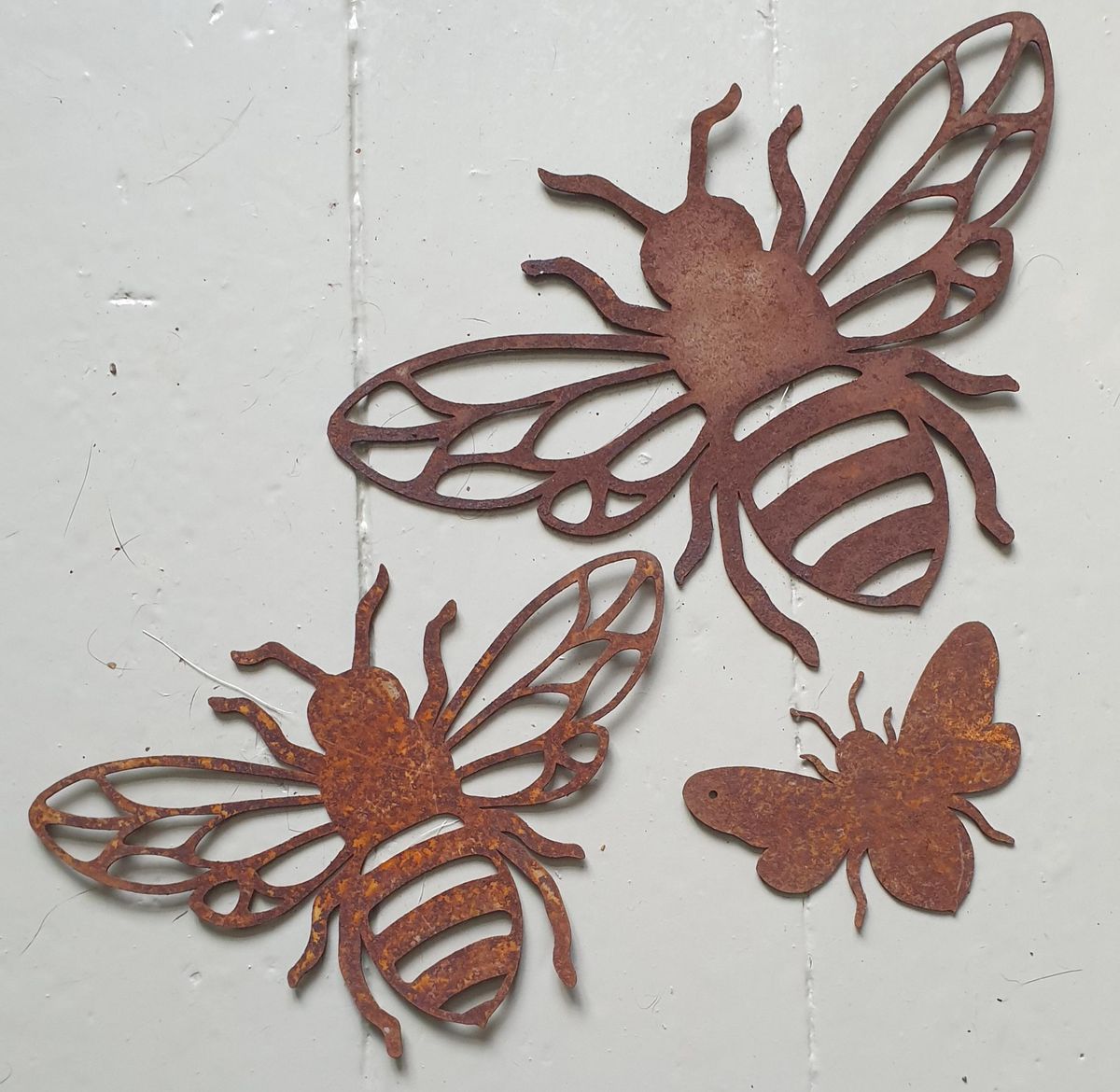 Bie liten B8cm, H6cm